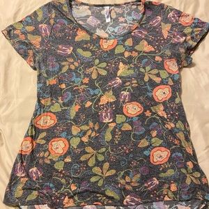 Lularoe Classic Tee